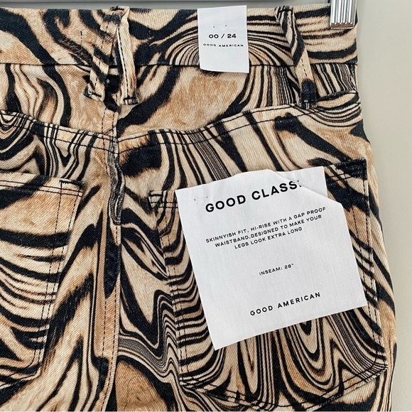 Good American Good Classic Print High Waist
Ankle Crop Jeans Natural Swirl 24 - Picture 14 of 16